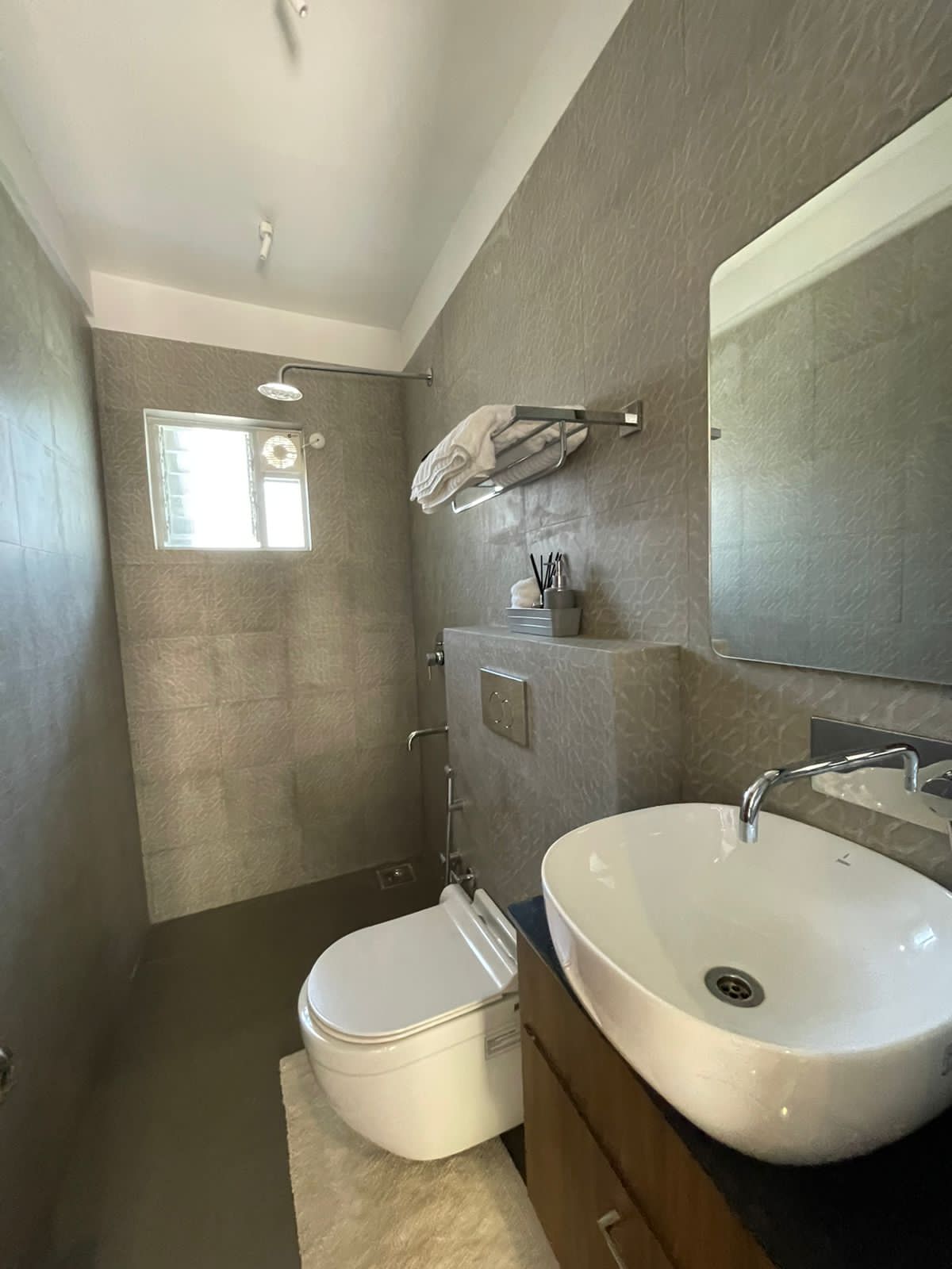 Property Detail